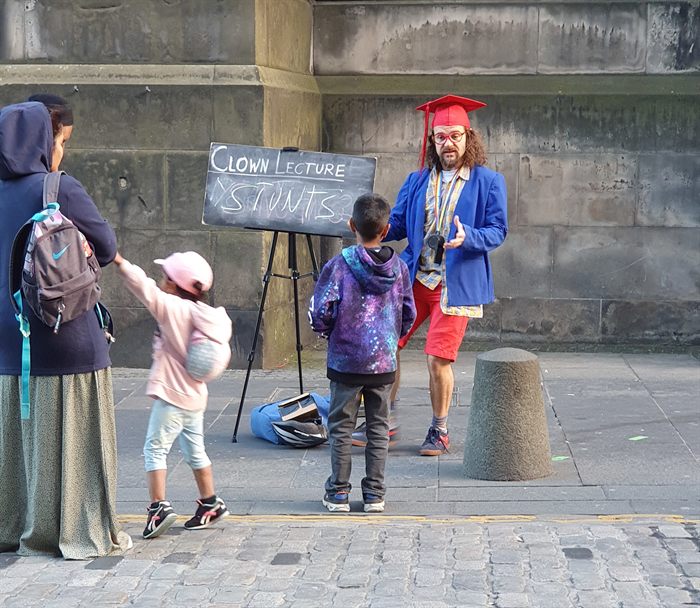The Clown Professor lecturing on the Royal Mile